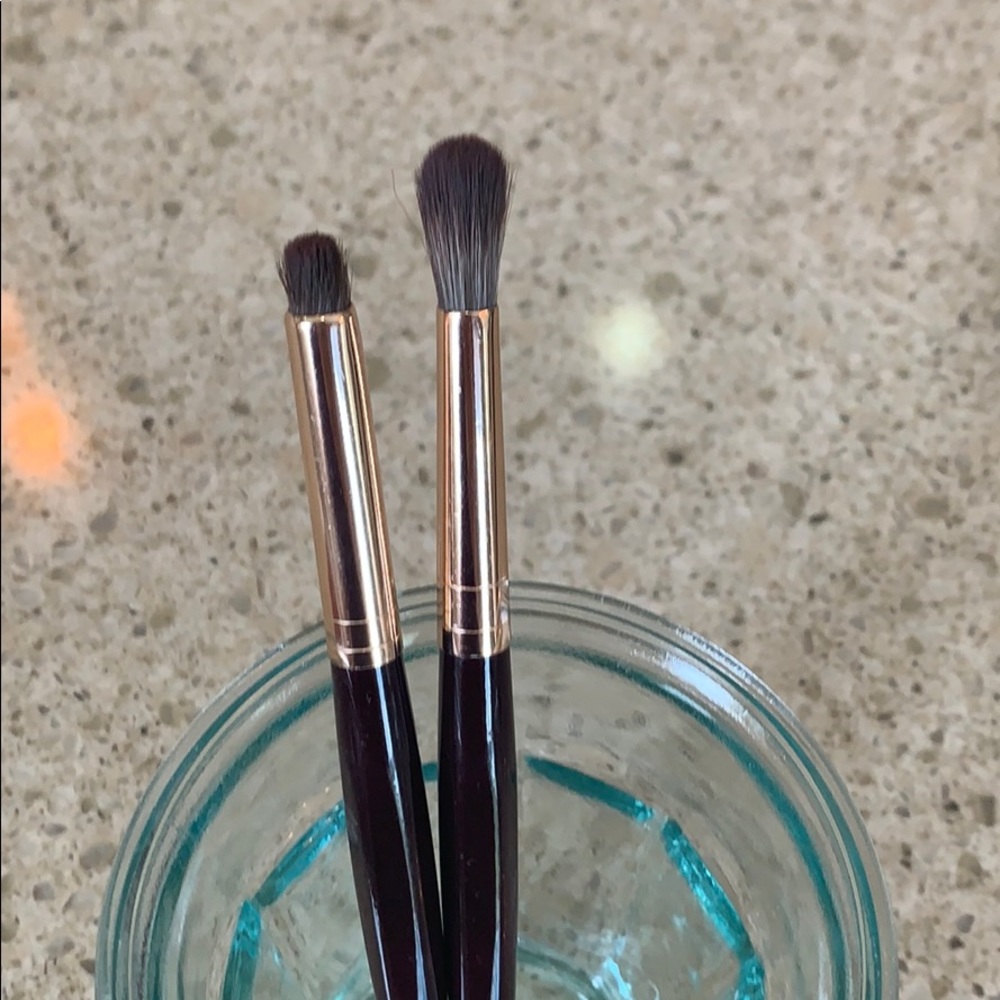 Charlotte tilbury eye brushes